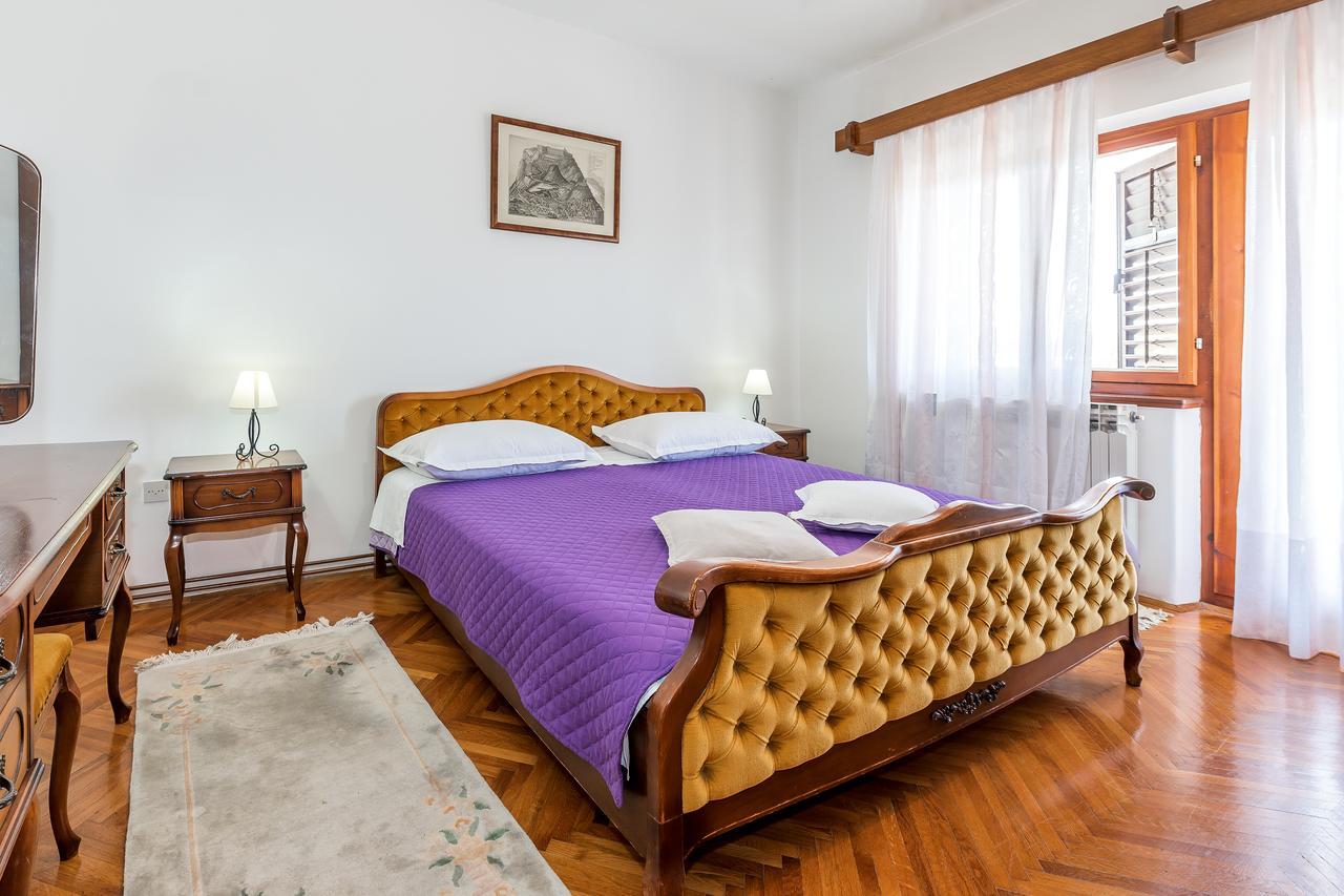 Apartment Promona Drniš Esterno foto