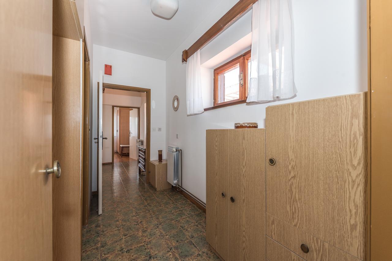 Apartment Promona Drniš Esterno foto